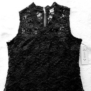 Nanette Lepore V-Neck Sleeveless Floral Lace Top, S, Very Black